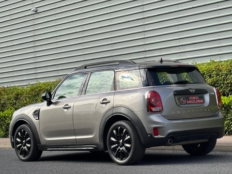 Mini Countryman COOPER 8