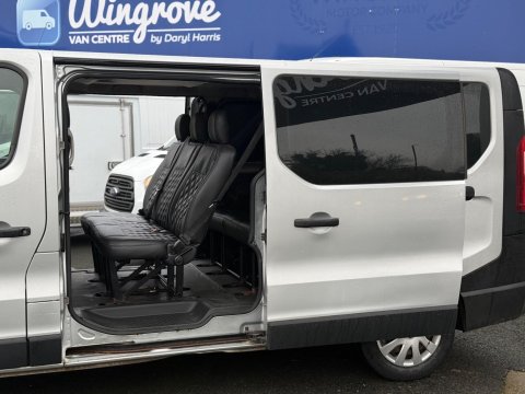 Vauxhall Vivaro 1.6 CDTi 2900 BiTurbo ecoFLEX L2 H1 Euro 6 (s/s) 5dr (9 Seat) 12