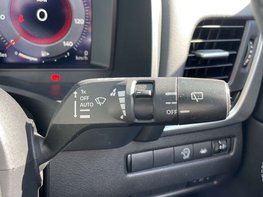 Nissan Qashqai 1.3 Qashqai N-Connecta DiG-T MHEV 5dr 54