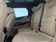 Porsche Cayenne 3.0 Cayenne V6 Auto 4WD 5dr 46