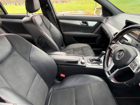 Mercedes-Benz C Class 2.1 C220 CDI AMG Sport Plus G-Tronic+ Euro 5 (s/s) 4dr 29