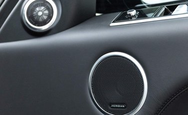 Land Rover Range Rover Sport SVR CARBON EDITION 21