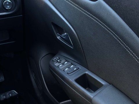Vauxhall Corsa Corsa E Elite Premium 5dr 29