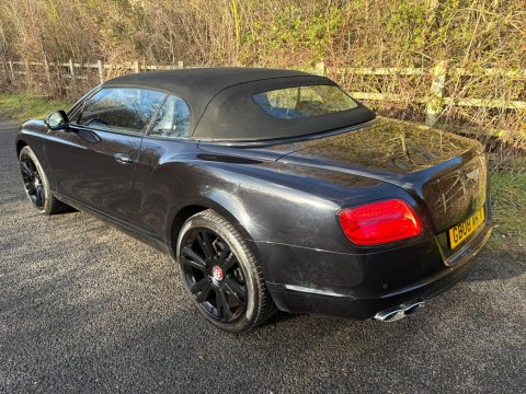 Bentley Continental GTC V8 15