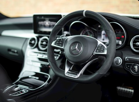 Mercedes-Benz C Class C63 S Coupe 10