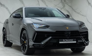 Lamborghini Urus S 9