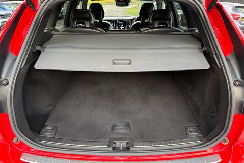 Volvo XC60 T5 R-DESIGN AWD - RARE COLOUR - VOLVO SERVICE HISTORY 40