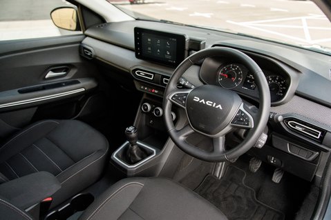 Dacia Jogger EXTREME SE TCE 4