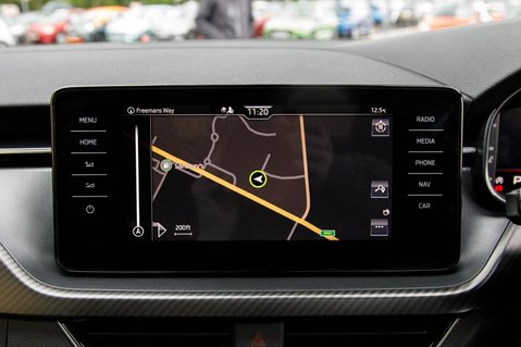 Skoda Kamiq MONTE CARLO TSI DSG 29