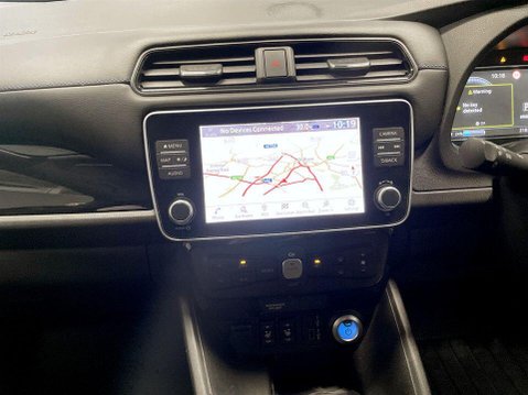 Nissan LEAF 39kWh N-Connecta Hatchback 5dr Electric Auto (150 ps) Cruise Control 18