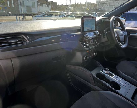 Ford Kuga 2.5 Kuga ST-Line X Phev CVT 5dr 17