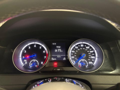 Volkswagen Golf 2.0 TSI BlueMotion Tech R 4Motion Euro 6 (s/s) 5dr 21