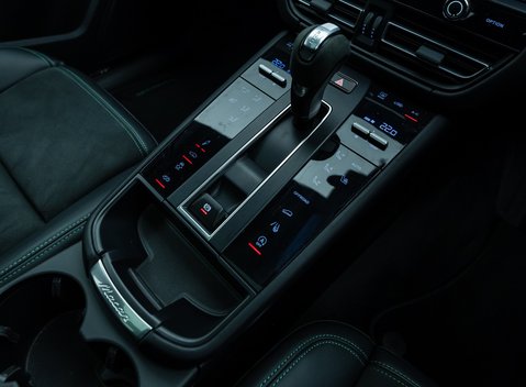 Porsche Macan GTS 27