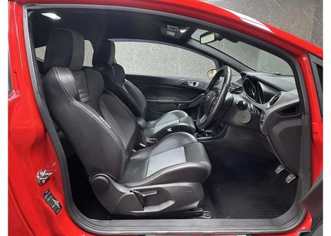 Ford Fiesta 1.6T EcoBoost ST-3 Hatchback 3dr Petrol Manual Euro 6 (182 ps) 34
