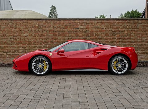 Ferrari 488 GTB 24