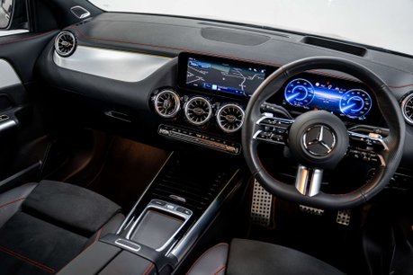 Mercedes-Benz EQA EQA 350 AMG Line Premium Plus 4M 4WD 5dr 33