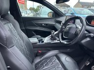 Peugeot 3008 S/S GT LINE PREMIUM 13