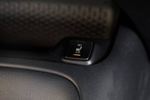 Toyota Corolla ICON TECH 36