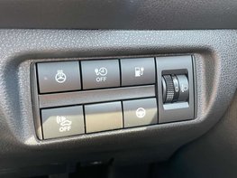 Nissan LEAF Leaf Tekna 5dr 110kw 39kwh (Automatic) 54