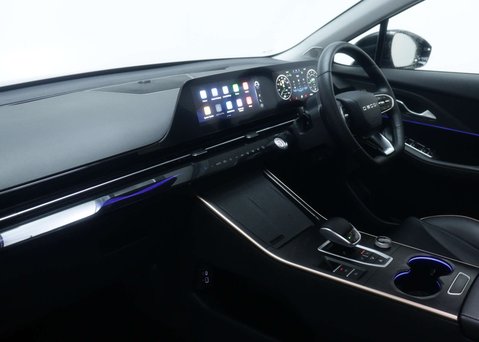 OMODA 5 1.6 5 Noble Auto 5dr 48