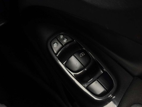 Nissan Juke 1.6 DIG-T Nismo RS Euro 6 5dr 74