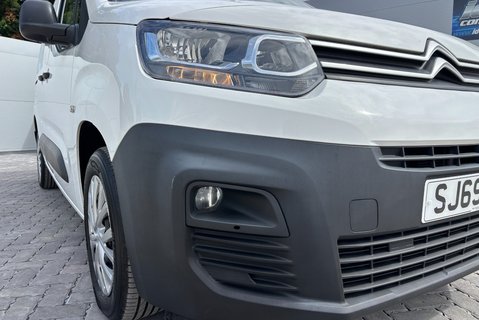 Citroen Berlingo 950 Enterprise XL 102 ps BlueHdi Panel Van 23