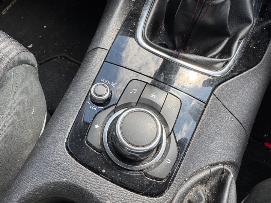 2014 Mazda 3 — image 15