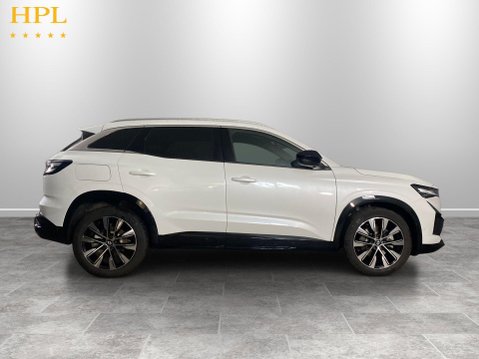 Renault Austral 1.2 E-TECH techno SUV 5dr Petrol Hybrid Auto Euro 6 (s/s) (200 ps) Air Con 8