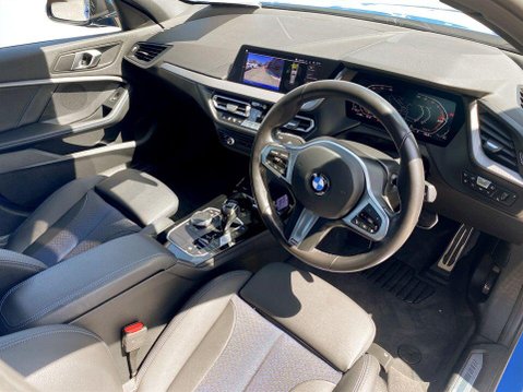 BMW 1 Series 1.5 118i M Sport (LCP) Hatchback 5dr Petrol DCT Euro 6 (s/s) (136 ps) 12