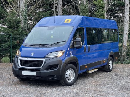 Peugeot Boxer 440 L4H2 17 SEAT NON-D1 Lightweight minibus with full ramp and sensors