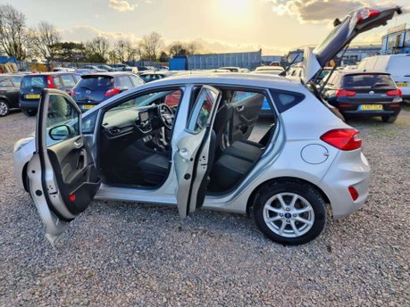 Ford Fiesta 1.0T EcoBoost Zetec Euro 6 (s/s) 5dr 13