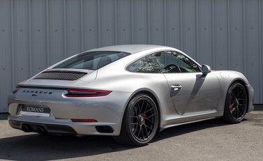 Porsche 911 (991.2) Carrera GTS 7