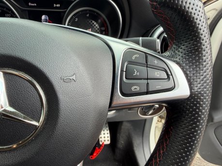 Mercedes-Benz A Class A 200 D AMG LINE PREMIUM 17