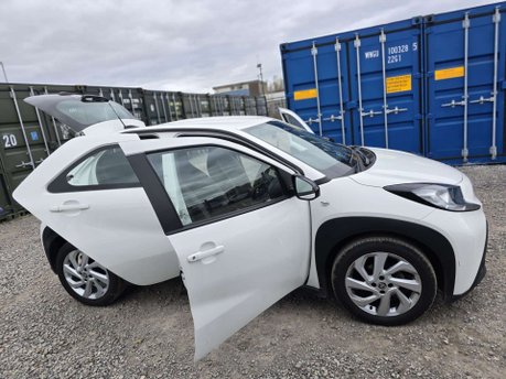 Toyota Aygo X 1.0 VVT-i Pure Hatchback 5dr Petrol x-shift Euro 6 (s/s) (72 ps) 7