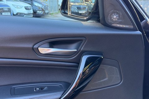 BMW 1 Series M140I SHADOW EDITION -APPLE CARPLAY -CAMERA -STAGE 1 TUNED 24