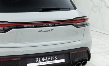 Porsche Macan T 24