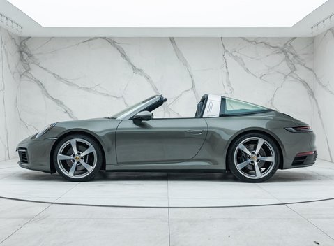 Porsche 911 Targa 4S (992) 12