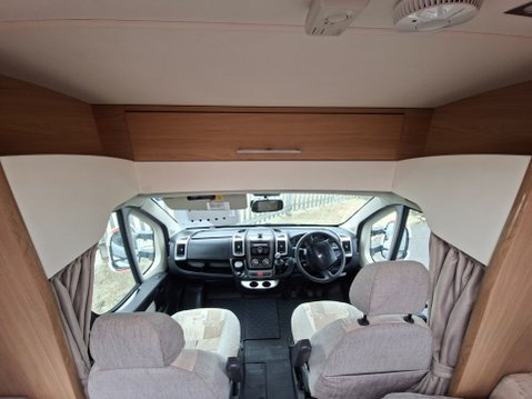 Elddis Majestic 155 7
