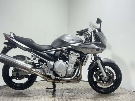 Suzuki Bandit GSF 650 2008 IDEAL FIRST BIG BIKE A2 RUNS GREAT 650CC COMMUTER