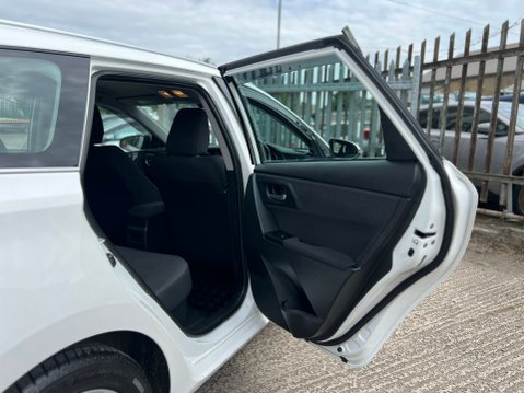Toyota Auris VVT-I ICON TECH TOURING SPORTS 58