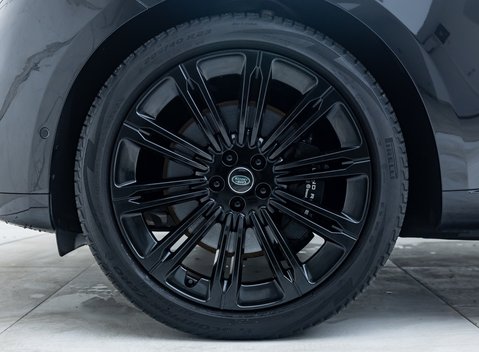 Land Rover Range Rover P530 FIRST EDITION LWB 34