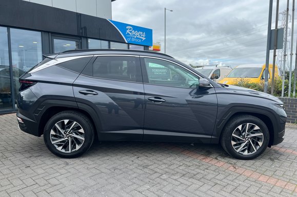 Hyundai TUCSON T-GDI PREMIUM 5