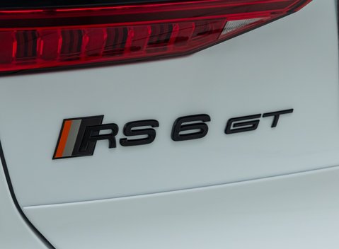 Audi RS6 Avant GT 37