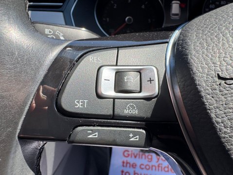 Volkswagen Passat GT TDI BLUEMOTION TECHNOLOGY DSG 49