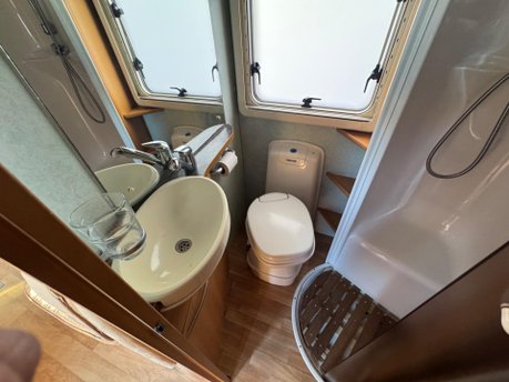 Swift Kon-Tiki 645 6 Berth 2.8 Fiat 35