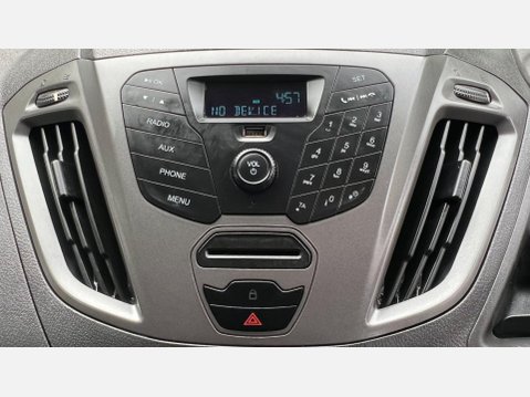 Ford Transit Custom 2.2 TDCi 270 Panel Van 5dr Diesel Manual L1 H2 (186 g/km, 98 bhp) 41