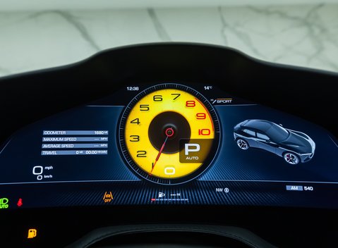 Ferrari Purosangue 24