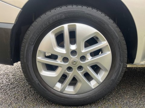 Renault Trafic SL28 SPORT ENERGY DCI 13