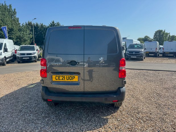 Peugeot Expert MWB L2H1 [SOLD CR] Low Roof 3100 Air Con Sensors EURO 6 7