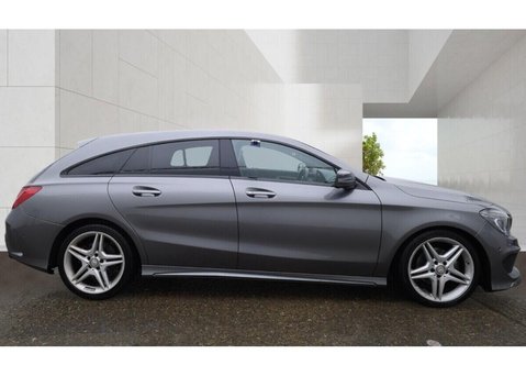 Mercedes-Benz CLA Class 2.1 CLA200d AMG Sport Shooting Brake 5dr Diesel Manual Euro 6 (s/s) (136 ps 9